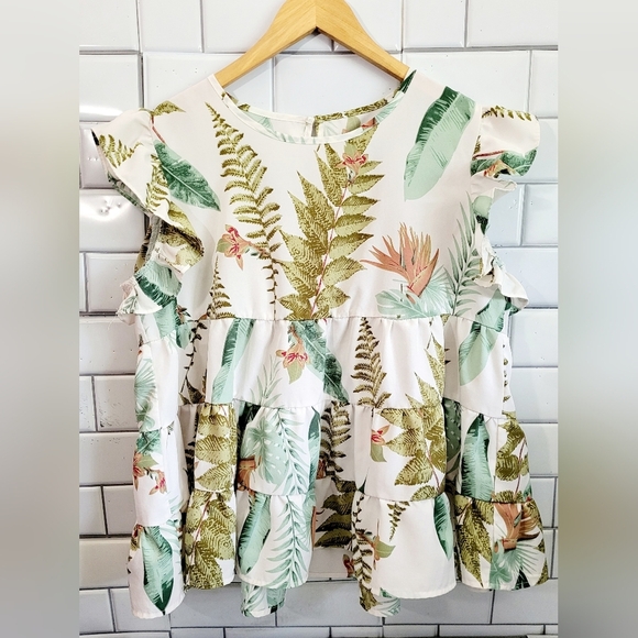 SHEIN Tops - Shein Ladies Short Sleeve Blouse Flirty Cream Green Tropical Print Tiered Full B